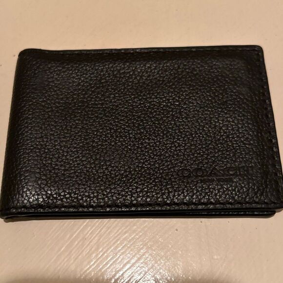 Coach Bifold ID & Card Holder Mini Wallet Black Leather Minimalist Contemporary - Picture 1 of 10
